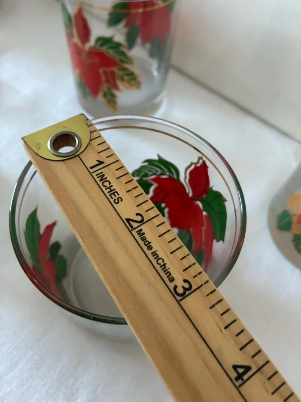 Culver Poinsettia Glass Tumbler - Red & Green Gold Trim Set of 4 Lowball